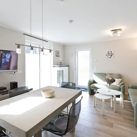 Girlitz Nest アパート *